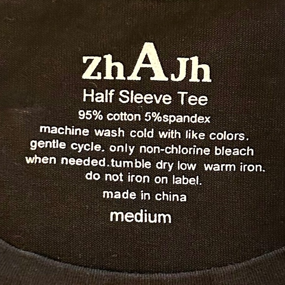 🌼3 for $20!🌼ZhAJh Half Sleeve Black Tee, Size Medium - Picture 5 of 5